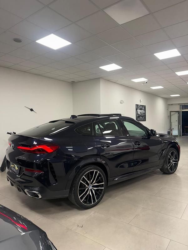 Usata BMW X6 M Sport 285 CV (209 kW) 2022 Blu SUV