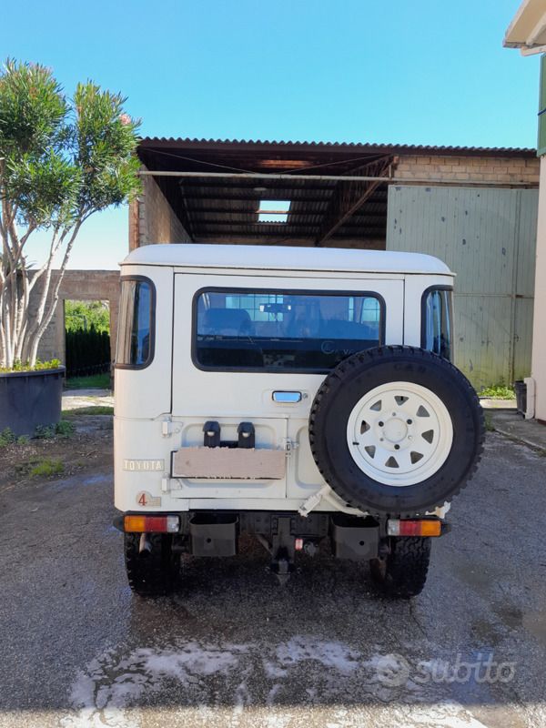 Usata Toyota Land Cruiser 1982 SUV