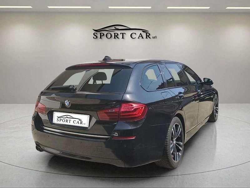 Usata BMW 520 Luxury Line 190 CV (139 kW) 2015 Nero Station wagon