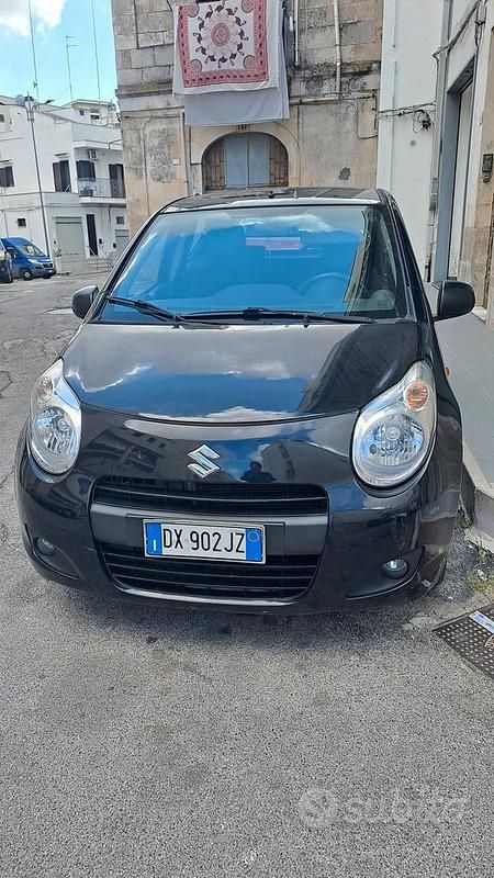 Usata Suzuki Alto 68 CV (50 kW) 2010 Nero Utilitaria