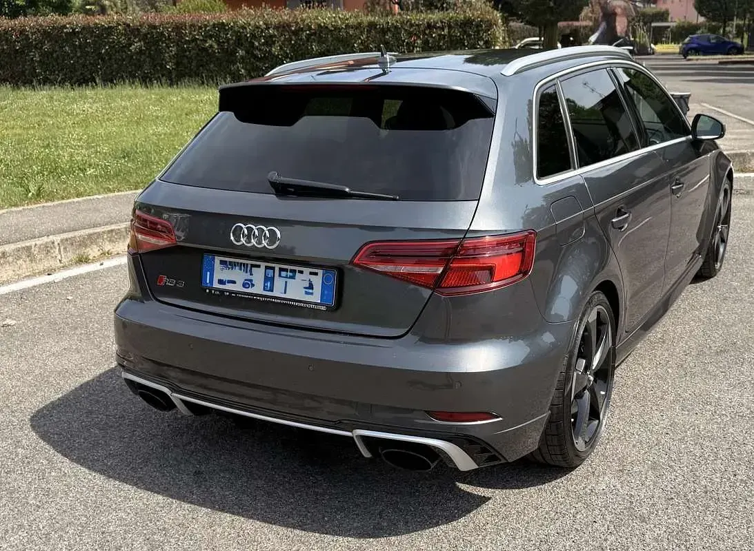 Usata Audi RS3 Ambiente 400 CV (294 kW) 2017 Grigio Berlina