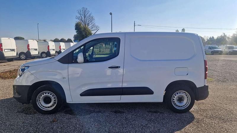 Occasion Opel Combo 97 ch (71 kW) 2019 Blanc Monospace
