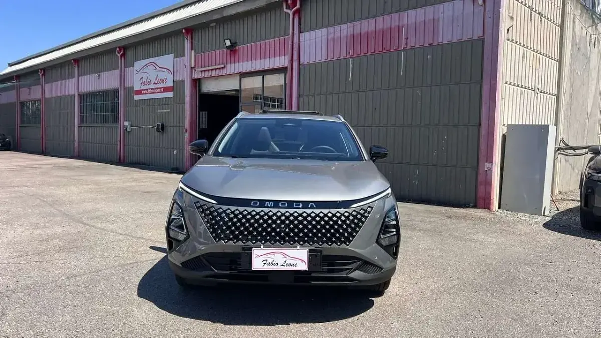 Nuova Omoda 5 143 CV (105 kW) 2026 Grigio SUV