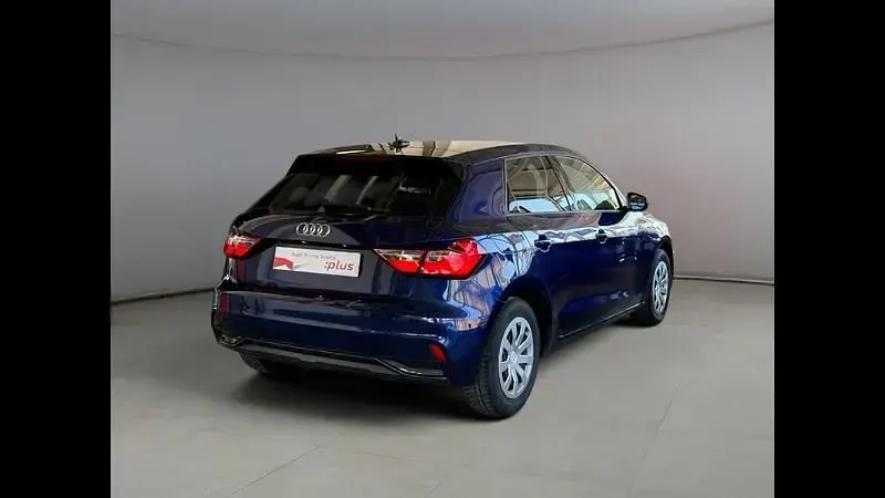 Usata Audi A1 Sportback Business 116 CV (85 kW) 2025 Blu Utilitaria