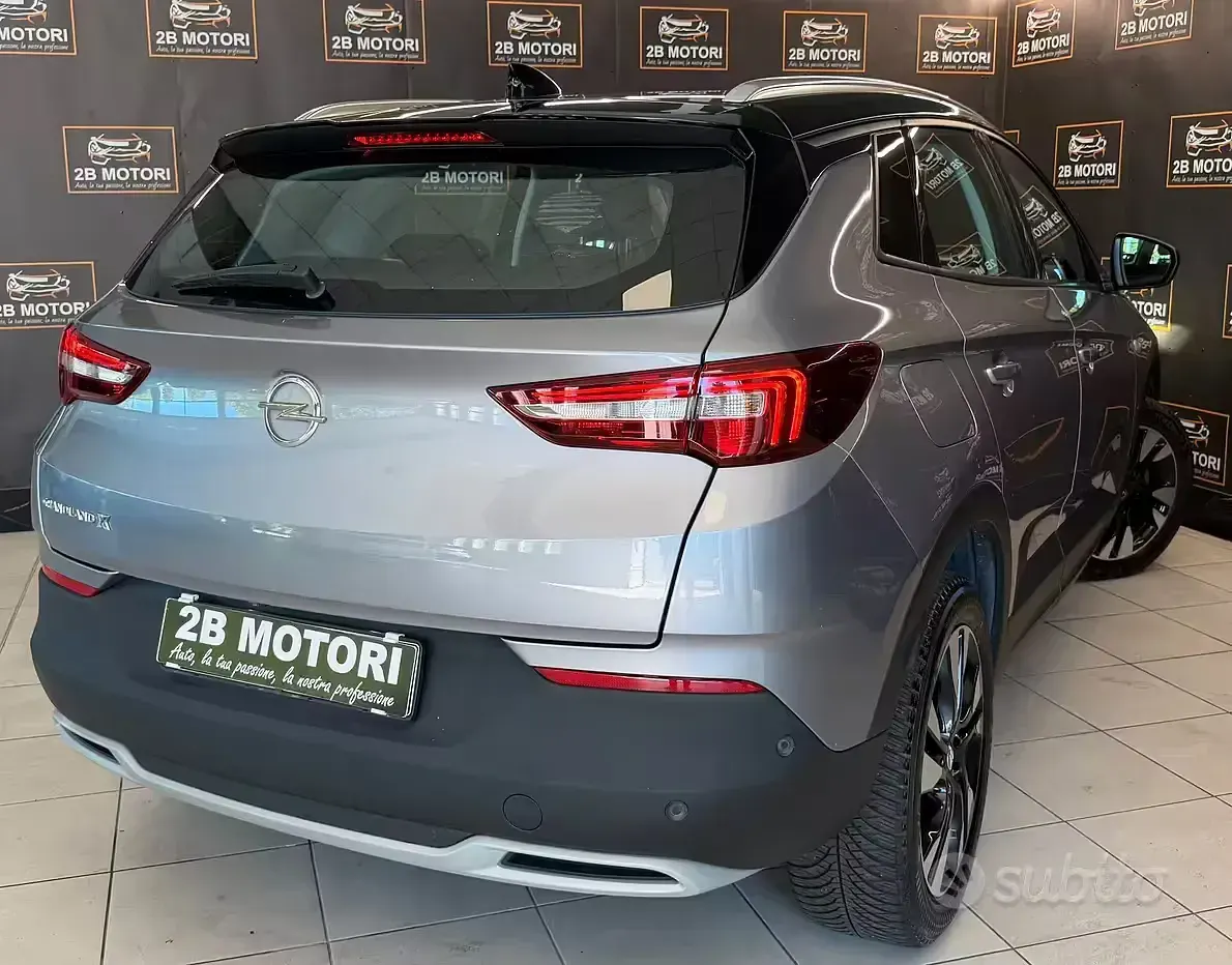 Usata Opel Grandland X Ultimate 131 CV (96 kW) 2021 Grigio SUV