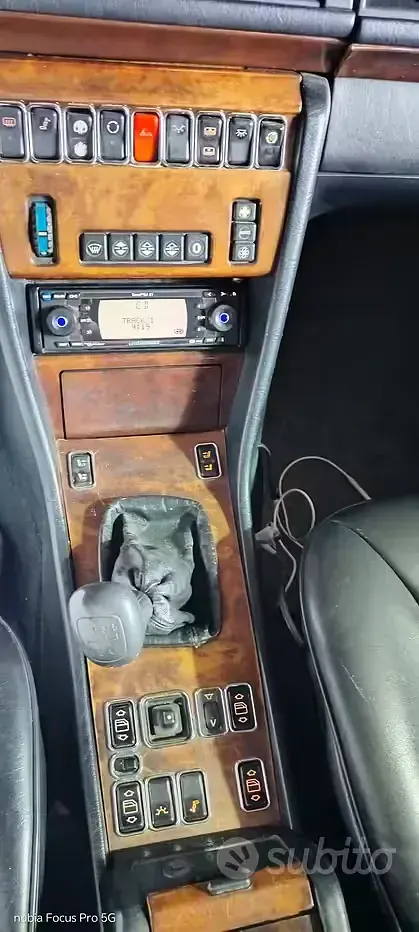 Usata Mercedes 200 122 CV (89 kW) 1991 Grigio Coupé