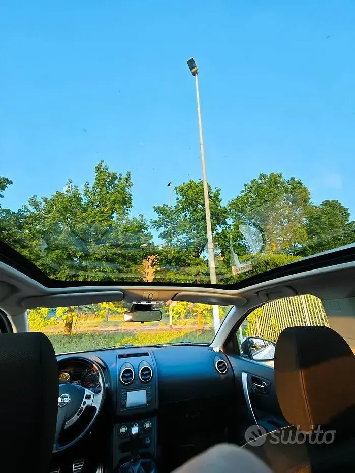 Usata Nissan Qashqai 117 CV (86 kW) 2011 Bianco SUV