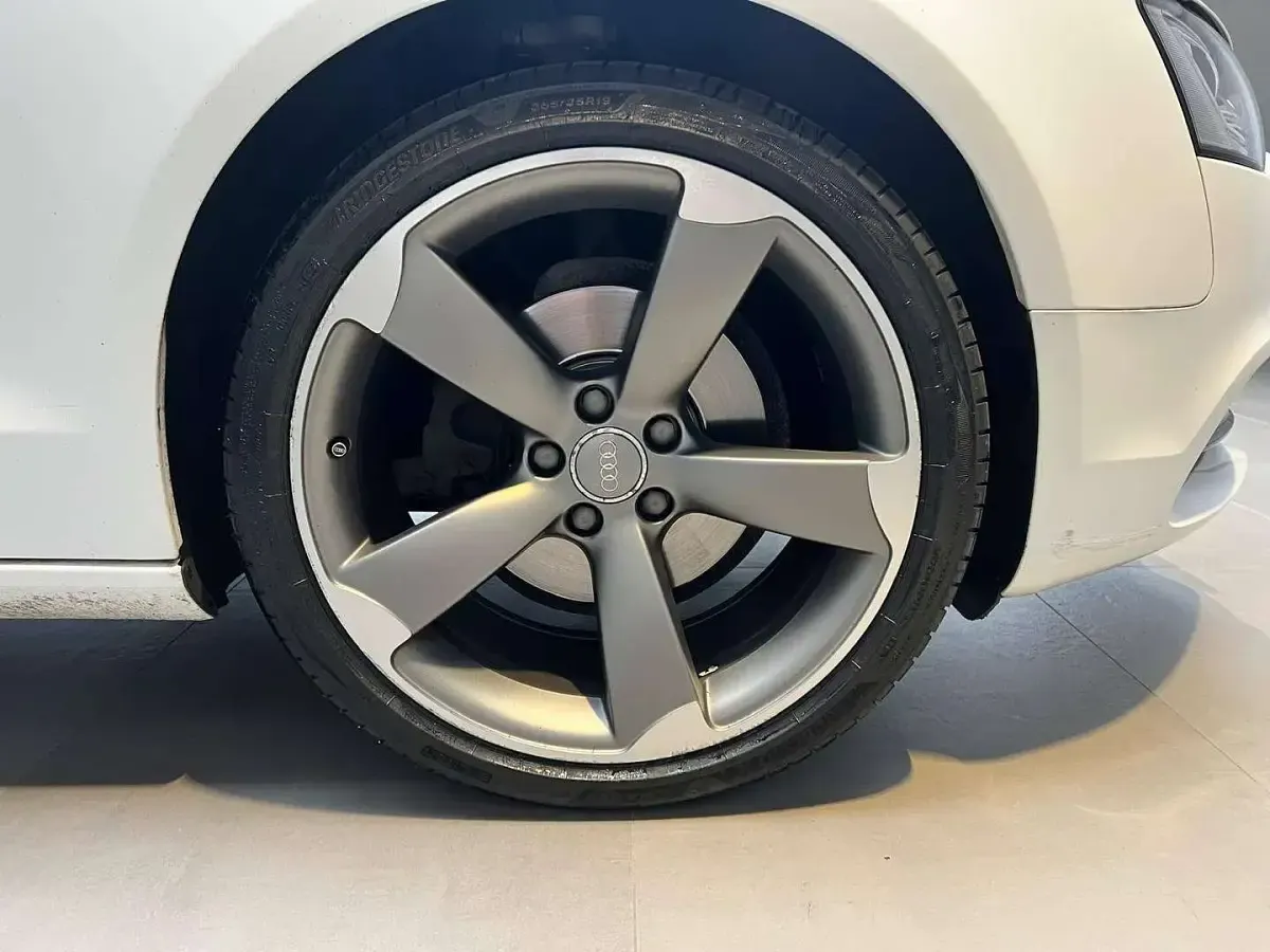 Usata Audi A5 Sportback 177 CV (130 kW) 2014 Bianco Utilitaria