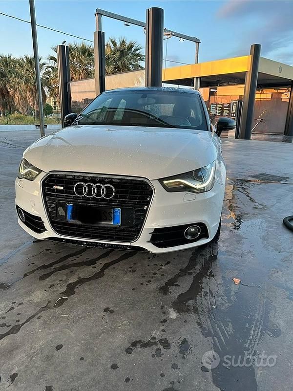Bianco Usata 2014 Audi A1 Due volumi | 8500 € (Buon prezzo) - Immagine 1/4