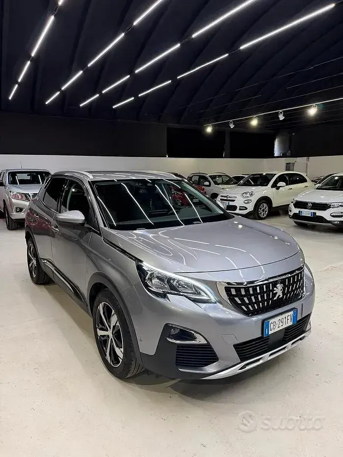 Usata Peugeot 3008 Allure 131 CV (96 kW) 2020 Grigio SUV