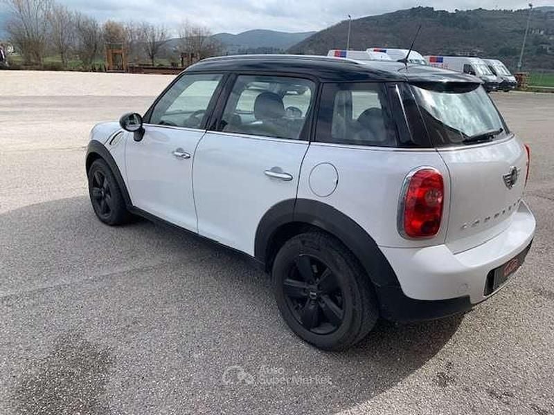 Usata Mini Cooper Countryman 111 CV (81 kW) 2015 Bianco SUV