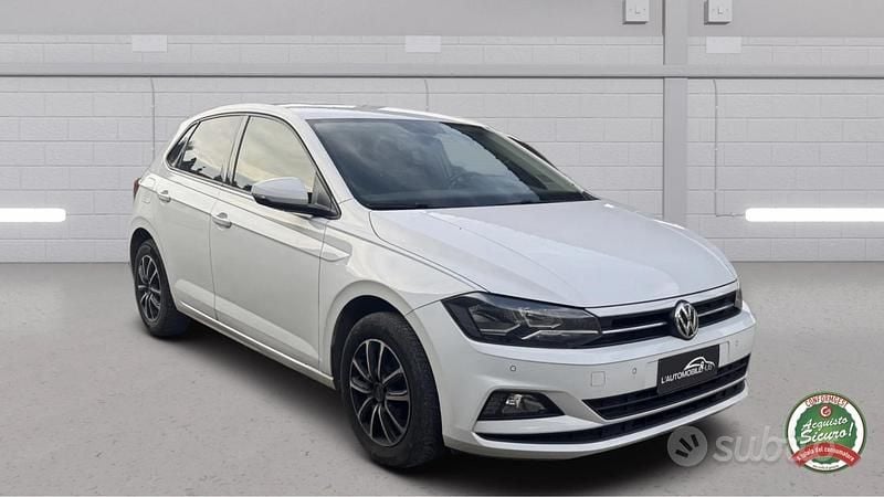 Usata VW Polo Comfortline 80 CV (58 kW) 2019 Bianco Utilitaria