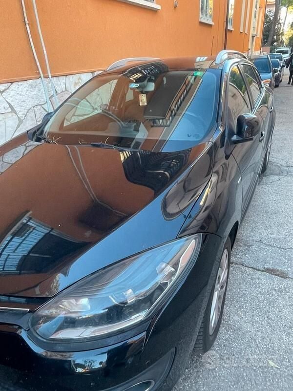 Usata Renault Mégane III 95 CV (69 kW) 2016 Nero Station wagon
