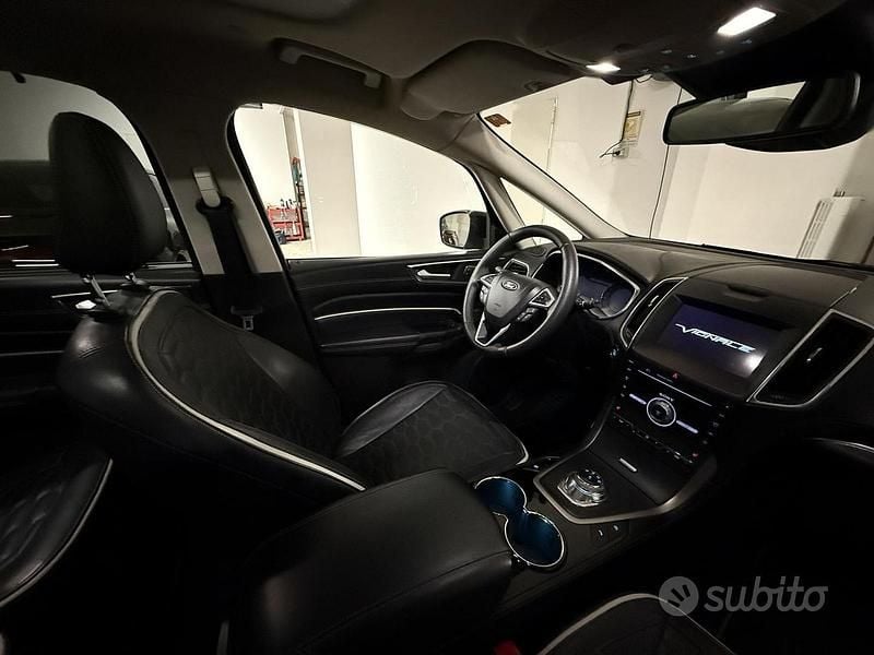 Usata Ford S-MAX Vignale 190 CV (139 kW) 2018 Nero Monovolume