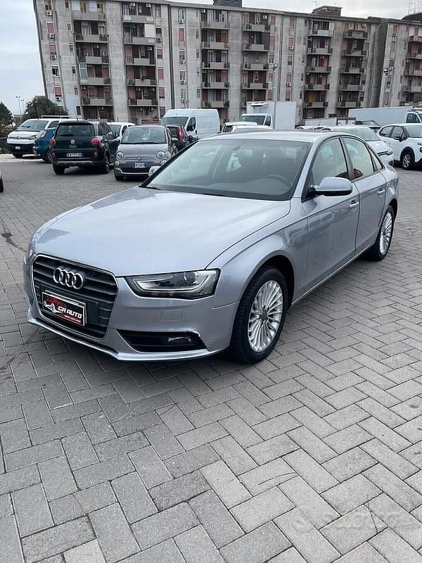 Usata Audi A4 150 CV (110 kW) 2014 Grigio Berlina