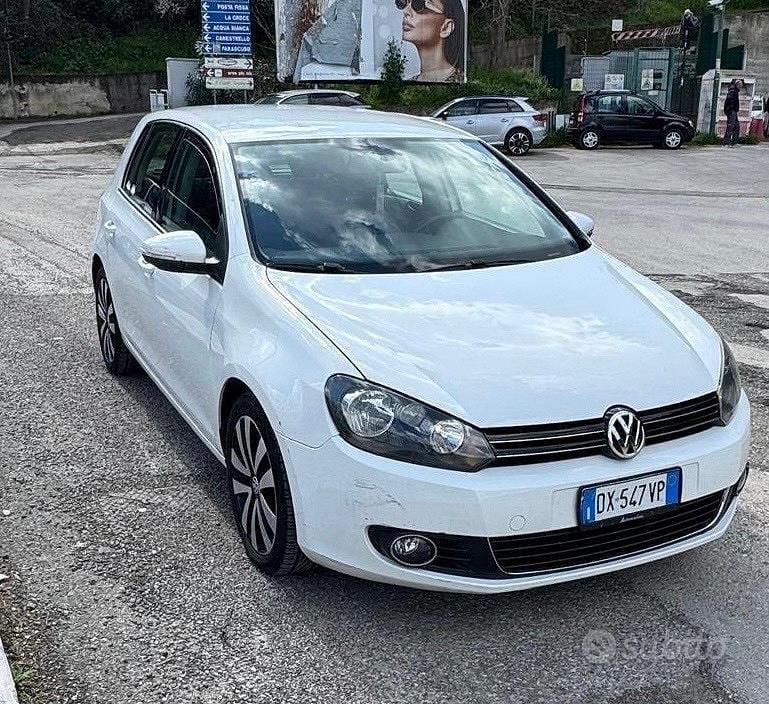 Usata VW Golf VI Trendline 110 CV (80 kW) 2009 Bianco Utilitaria