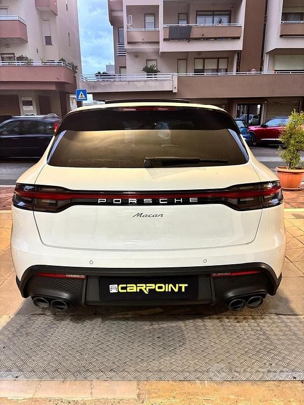Usata Porsche Macan 265 CV (194 kW) 2023 Bianco SUV
