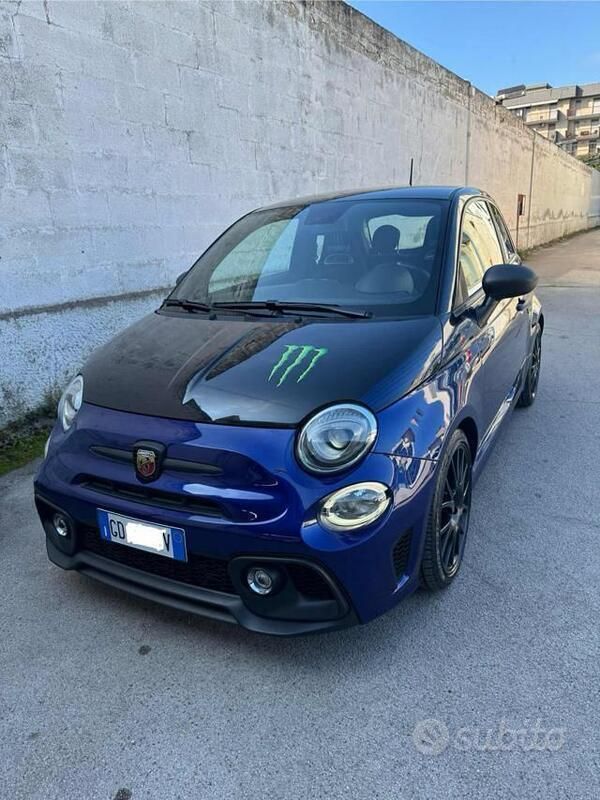 Usata Abarth 595 165 CV (121 kW) 2021 Blu Utilitaria