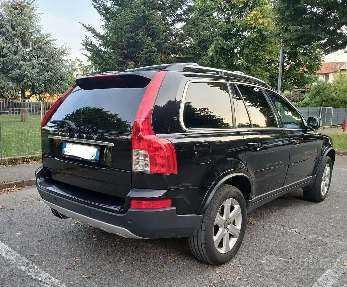 Usata Volvo XC90 200 CV (147 kW) 2012 Nero SUV