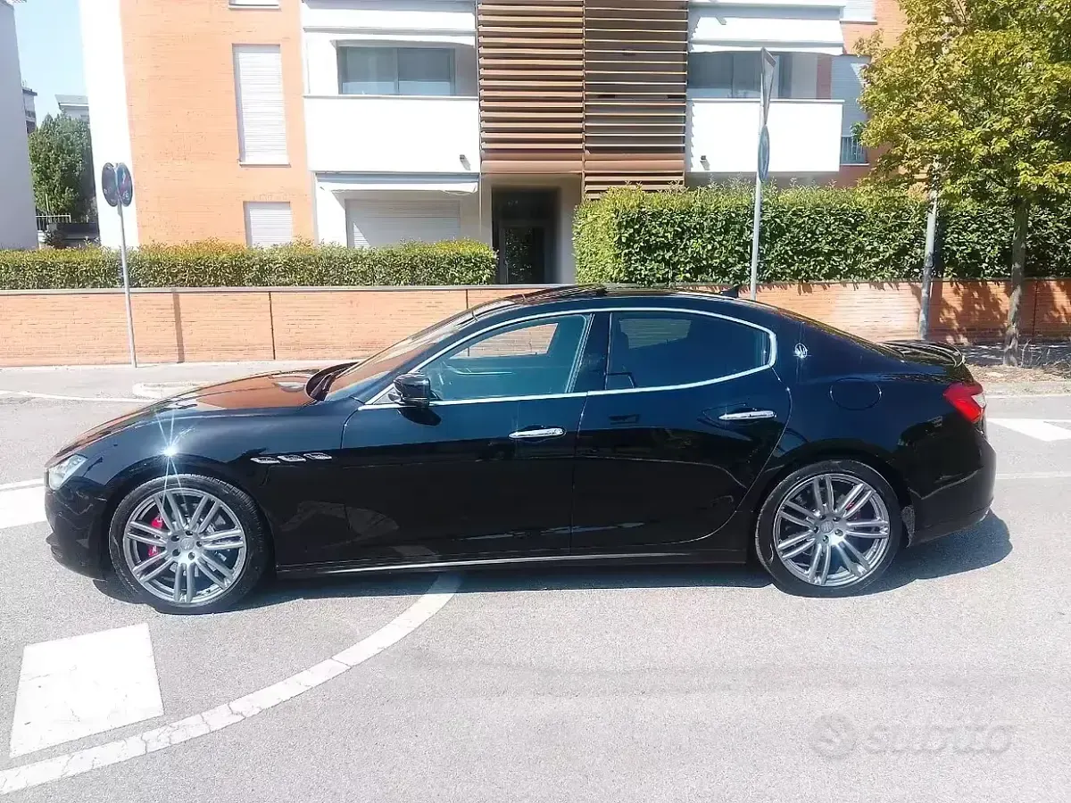 Usata Maserati Ghibli 409 CV (300 kW) 2015 Nero Berlina