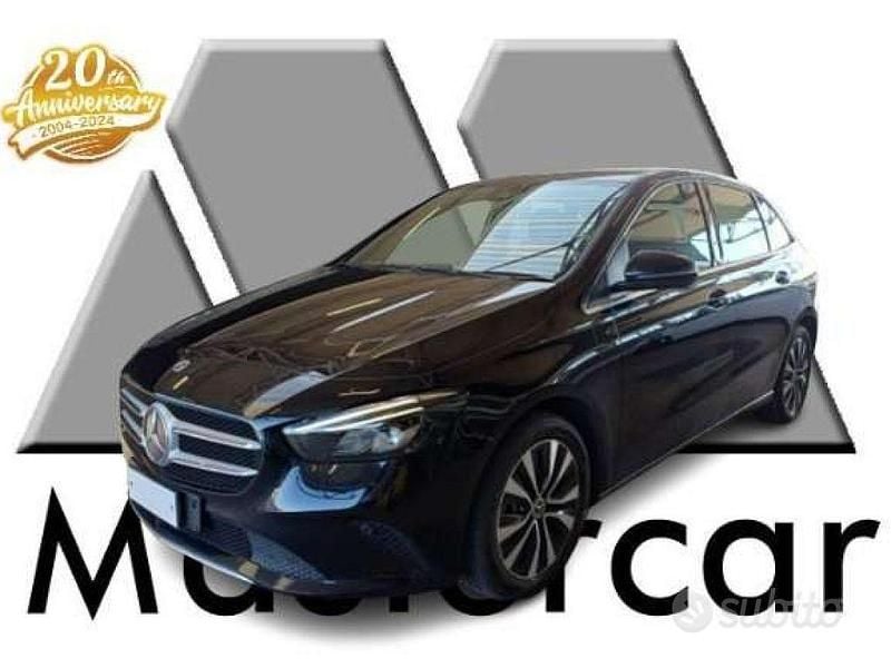 Nero Usata 2022 Mercedes B250e Business Monovolume | 21.900 € (Ottimo prezzo) - Immagine 1/4