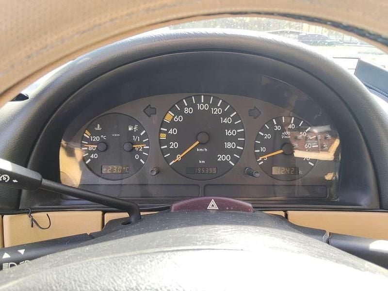 Usata Mercedes ML320 218 CV (160 kW) 1998 SUV