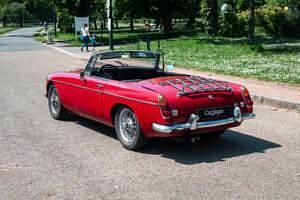 Usata MG C 147 CV (108 kW) 1968 Rosso Cabrio