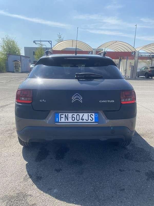 Usata Citroën C4 Shine 99 CV (72 kW) 2018 Grigio SUV