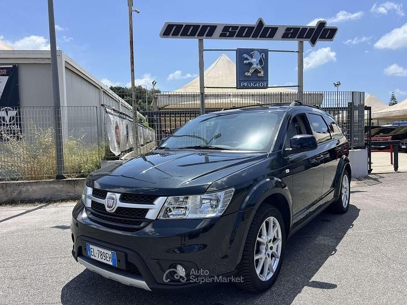 Usata Fiat Freemont Urban 170 CV (125 kW) 2011 Nero SUV