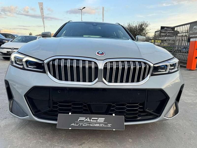 Usata BMW 330e M Sport 292 CV (214 kW) 2024 Bianco Station wagon