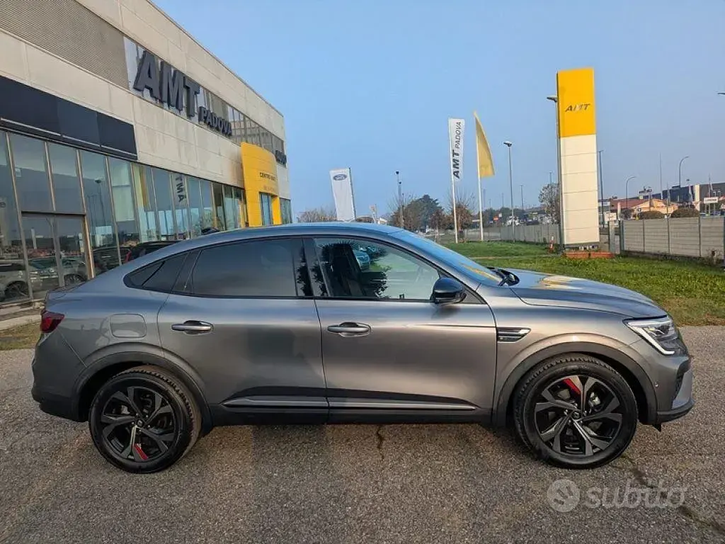 Usata Renault Arkana R.S. 94 CV (69 kW) 2022 Grigio SUV