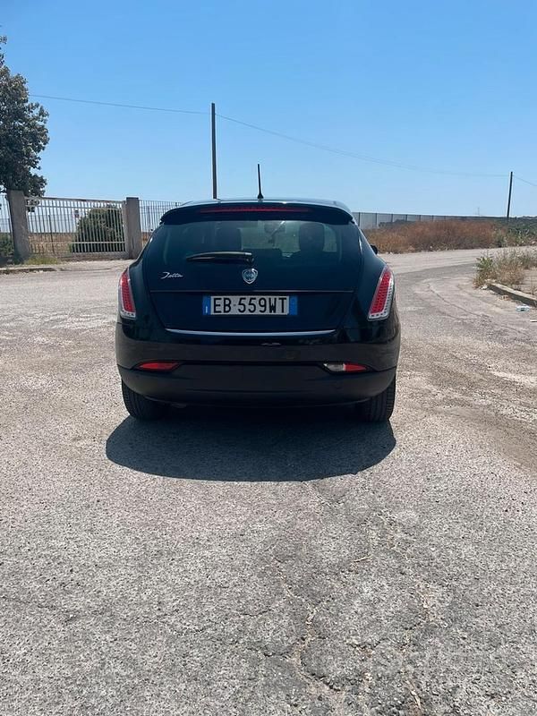 Usata Lancia Delta 2009 Nero Utilitaria