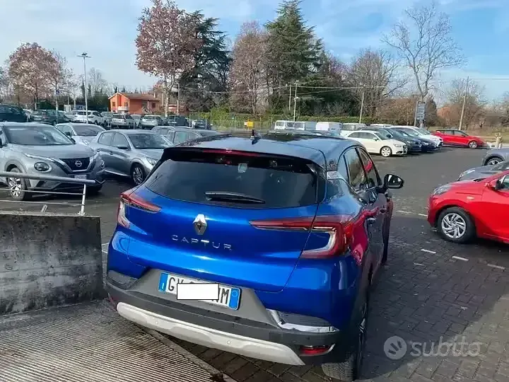 Gebraucht Renault Captur Techno 91 PS (66 kW) 2024 Blau SUV