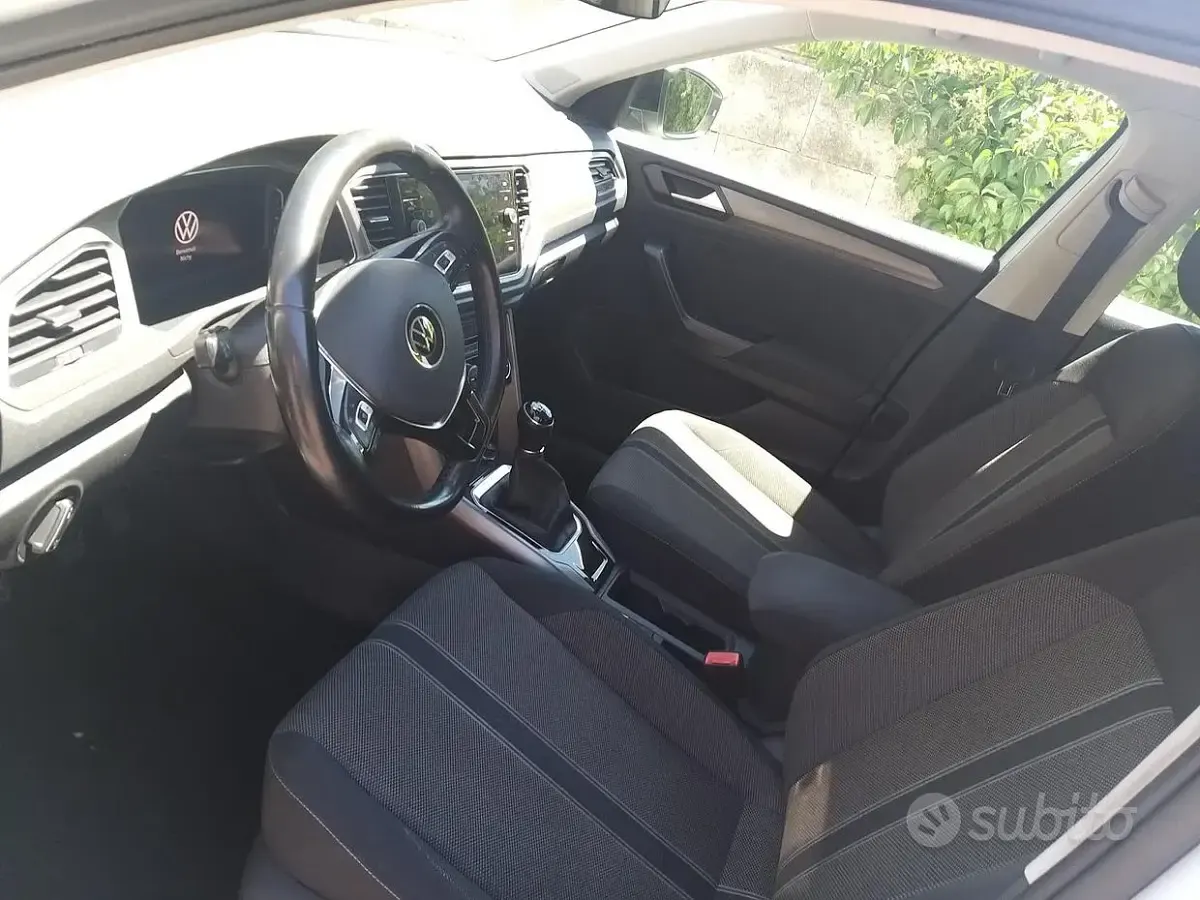 Usata VW T-Roc Style 110 CV (80 kW) 2021 Bianco SUV