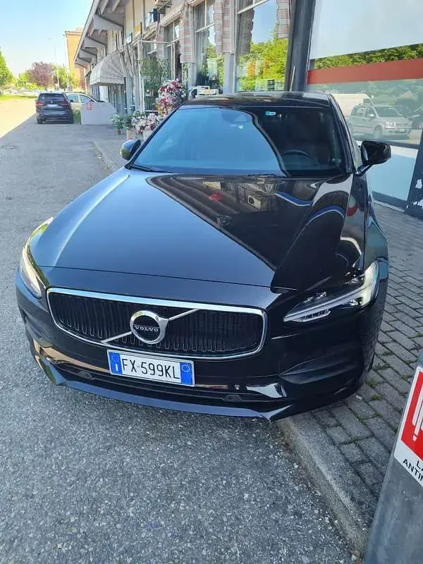 Usata Volvo S90 Momentum 190 CV (139 kW) 2019 Berlina