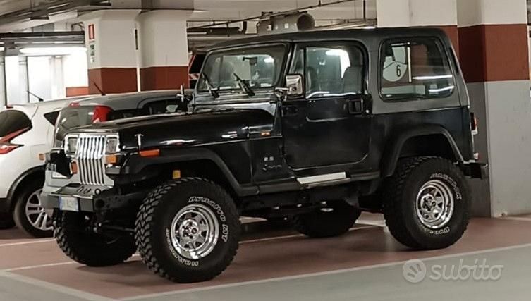 Usata Jeep Wrangler 1992 Nero SUV