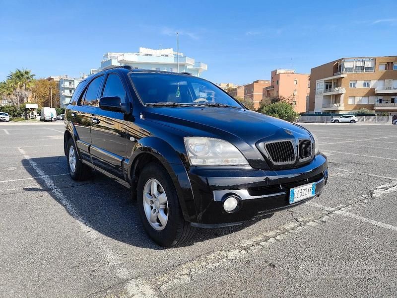 Nero Usata 2006 Kia Sorento SUV | 4800 € (Cara) - Immagine 1/4