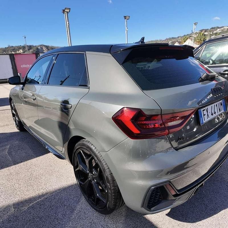Usata Audi A1 Sportback S-Line 200 CV (147 kW) 2019 Grigio chronos met Utilitaria