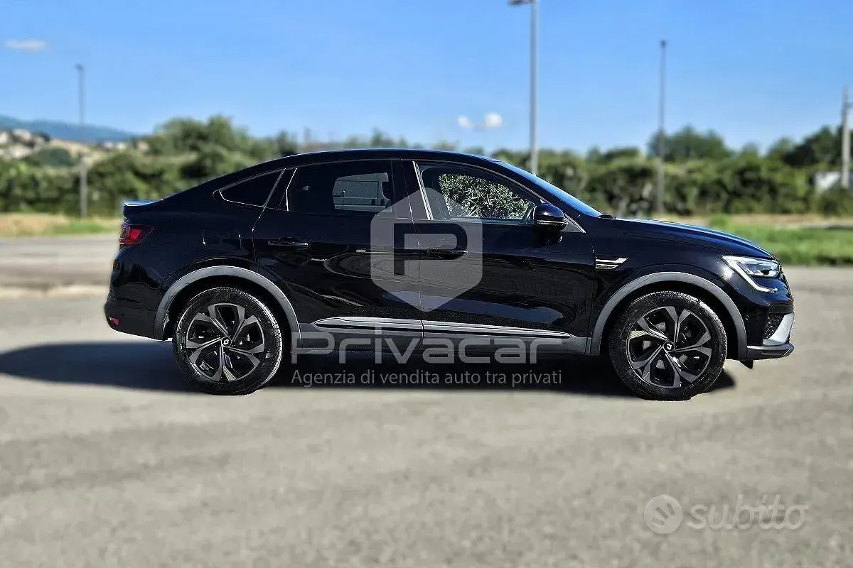 Usata Renault Arkana Engineered 94 CV (69 kW) 2023 Nero SUV