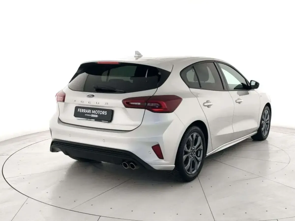 Usata Ford Focus ST-Line 125 CV (91 kW) 2025 Argento Berlina