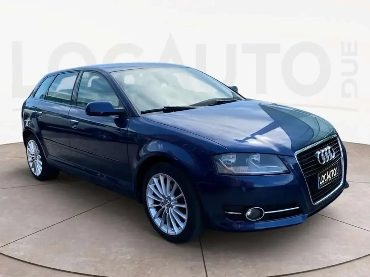 Usata Audi A3 Sportback Attraction 90 CV (66 kW) 2011 Blu Utilitaria