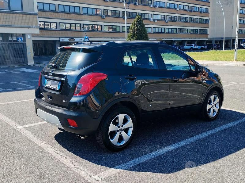 Usata Opel Mokka 136 CV (100 kW) 2016 Nero SUV