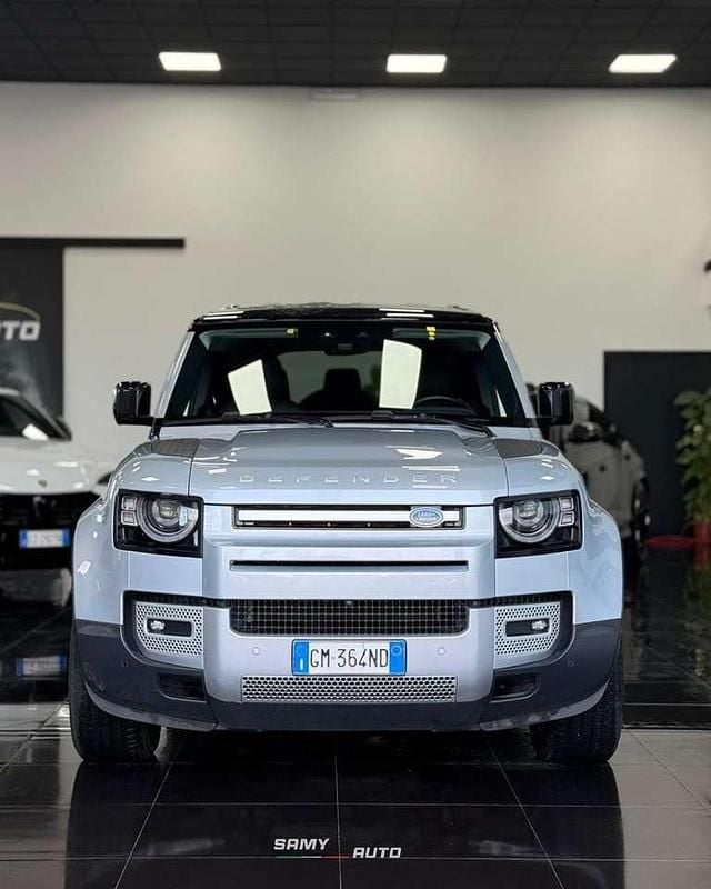 Usata Land Rover Defender HSE Dynamic 249 CV (183 kW) 2023 Grigio SUV