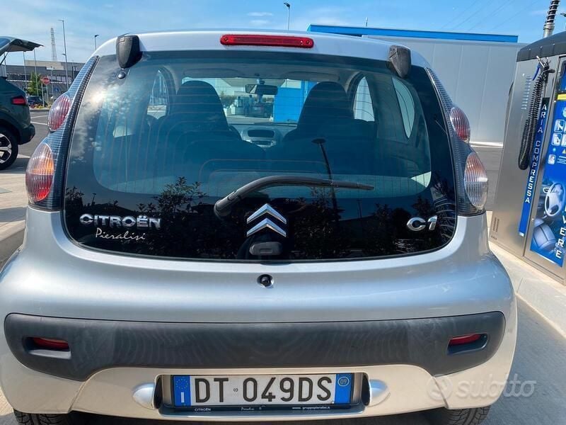 Usata Citroën C1 68 CV (50 kW) 2009 Grigio Utilitaria