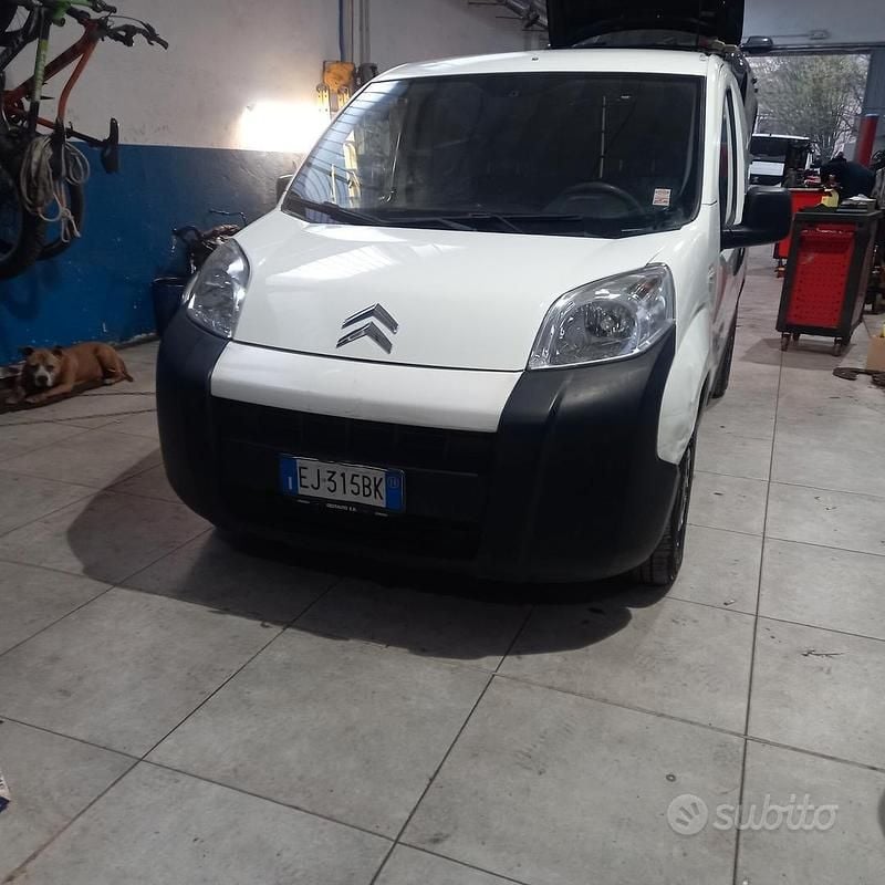Usata Citroën Nemo 75 CV (55 kW) 2011 Bianco Monovolume