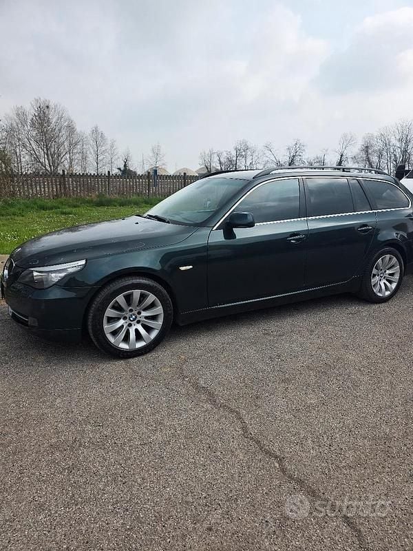 Usata BMW 530 M Sport 235 CV (172 kW) 2007 Verde Station wagon