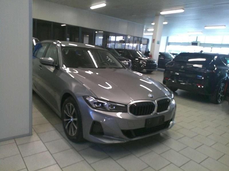 Usata BMW 320 190 CV (139 kW) 2022 Grigio metallizzato Station wagon
