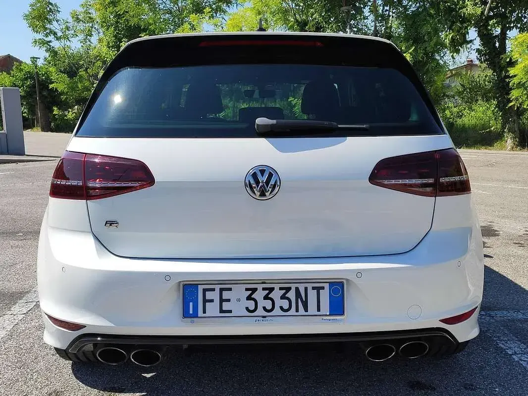 Usata VW Golf VII R 300 CV (220 kW) 2016 Bianco