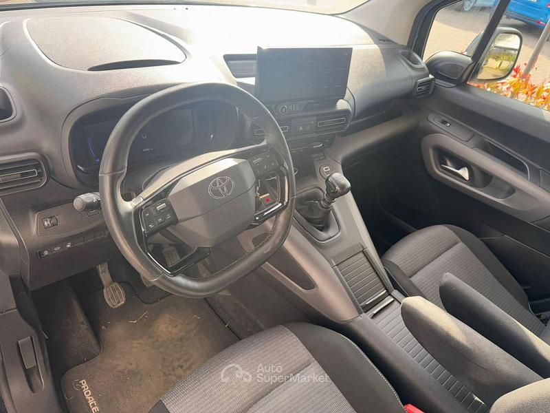 Usata Toyota Proace Verso City 110 CV (80 kW) 2024 Nero Station wagon