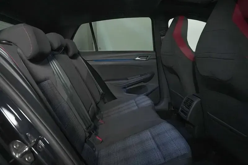 Usata VW Golf VIII GTI 245 CV (180 kW) 2023 Nero Utilitaria